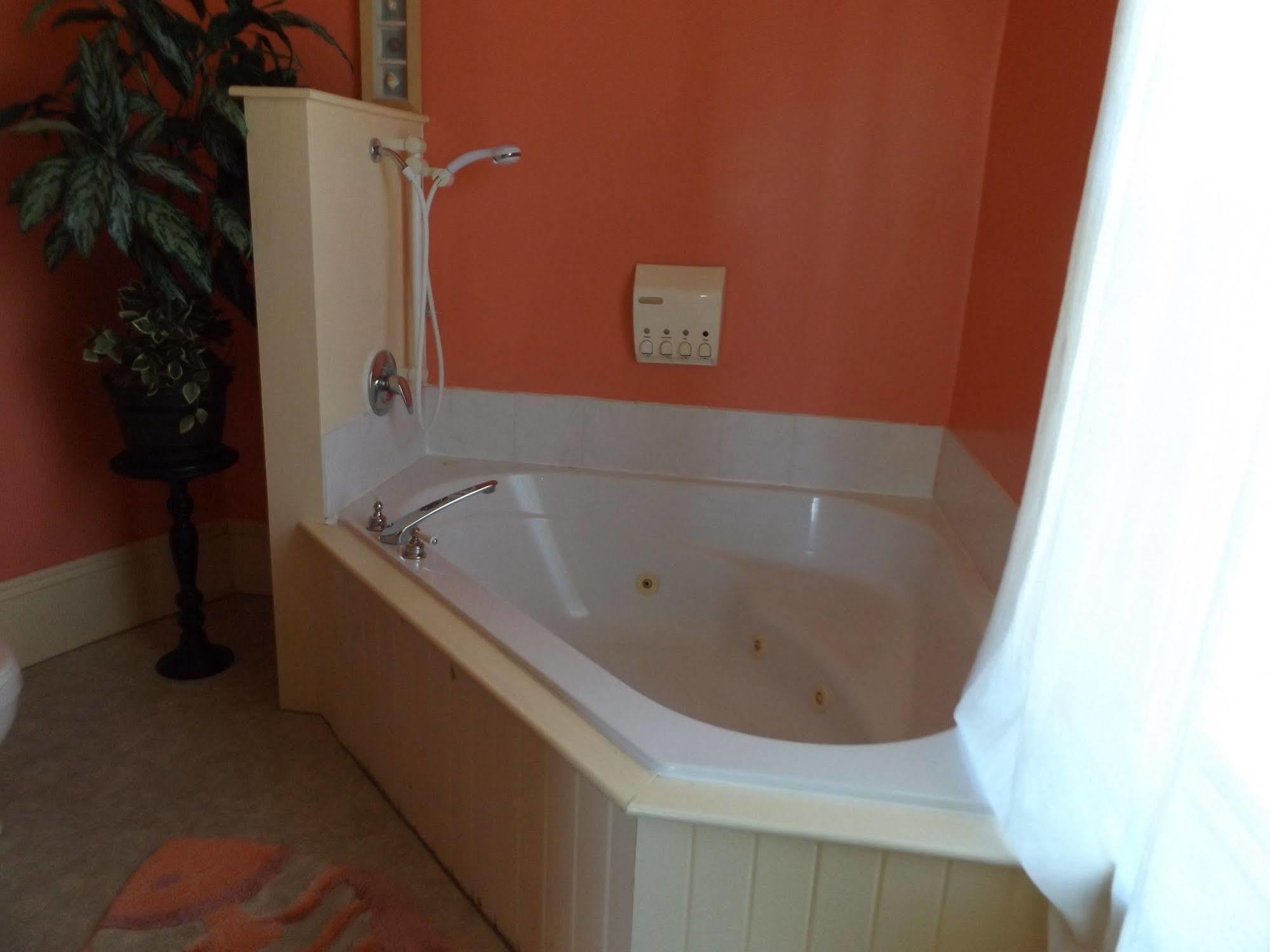 Deer Island Inn Lords Cove Bagian luar foto