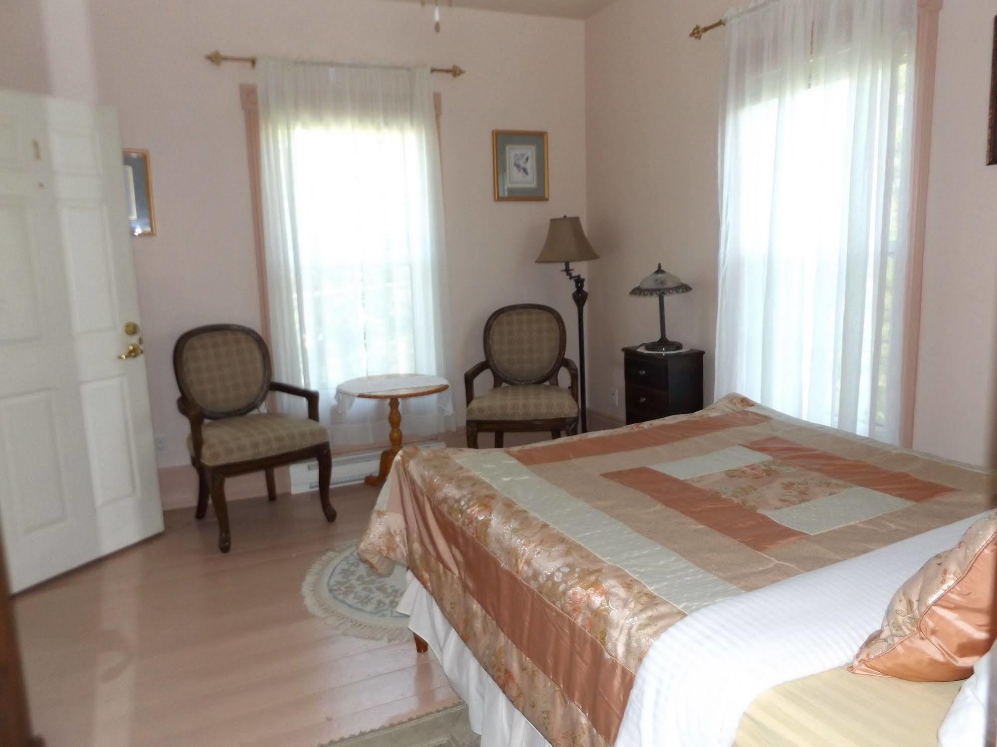 Deer Island Inn Lords Cove Bagian luar foto